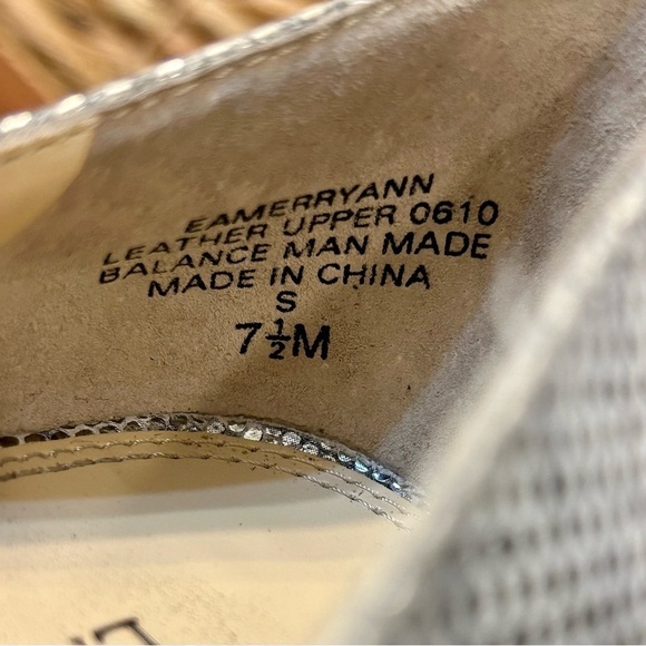 Enzo Angiolini Eamerryann Silver/Gold Peep Toe Size 7.5 - Picture 9 of 13